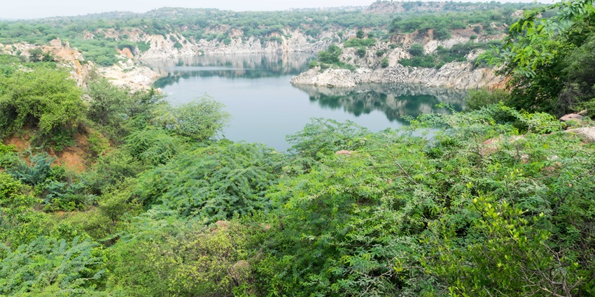 Picturesque view of Surajkund Lake, one of the off beat places to visit near Rohini.