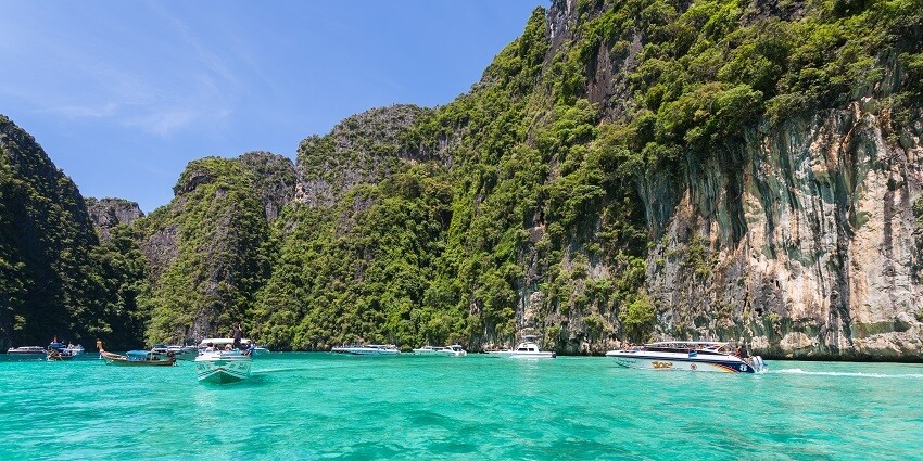 The location of Phi Phi Island National Park makes it spectacular enough for tourists to give it a visit.