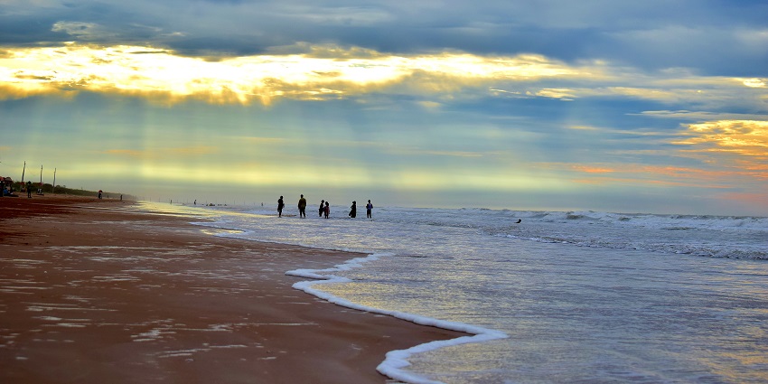 Beautiful morning at the Bay of Bengal, one of the scenic things to do in Chirala.