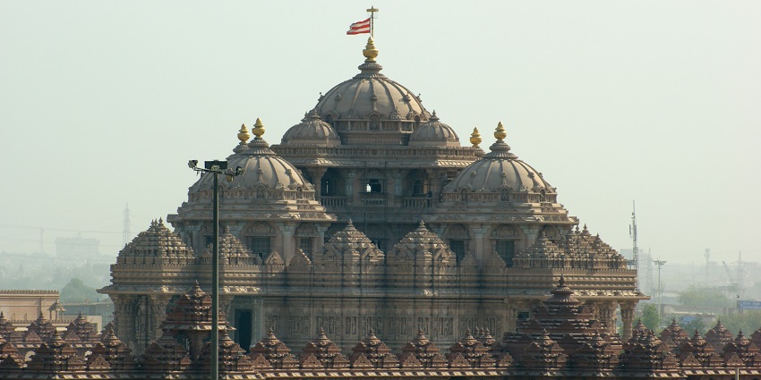One of the places to visit in Delhi NCR is the Akshardham temple on the banks of the Yamuna