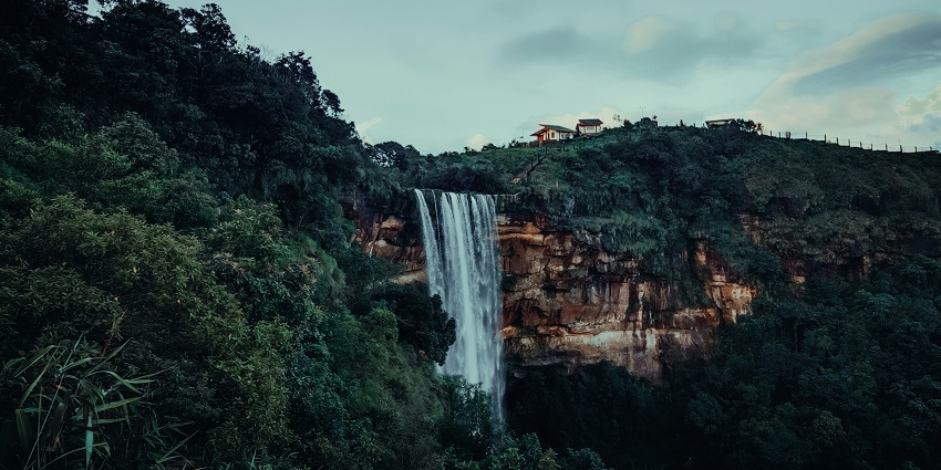 Sweet Falls located in Shillong is one of the haunted places in Meghalaya, India.
