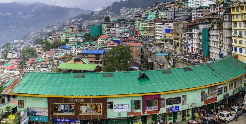 Feel the touch of nature in Gangtok, one of the most beautiful hill stations in Sikkim.