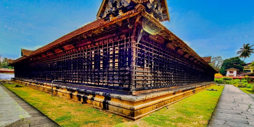 A view of the Tali Shiva Temple, one of the best places to visit near Kozhikode.