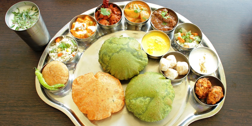 This is traditional Indian food, this is very famous in the state