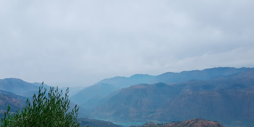 Tattapani is one of the top tourist places near Shimla that has hot springs & breathtaking views