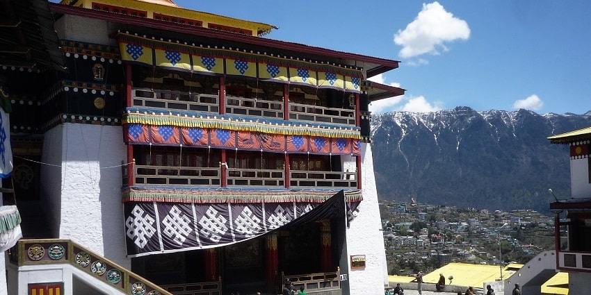 Among all Arunachal Pradesh picnic places, Tawang offers the ideal blend adventure and serenity