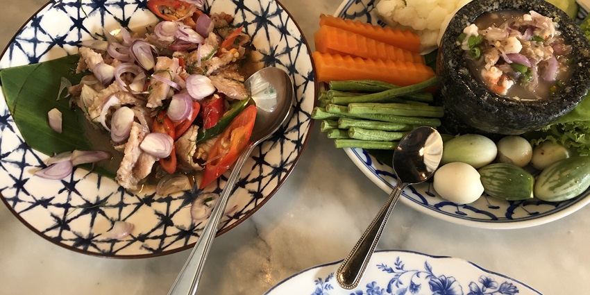 Try the most exquisite Thai food at restaurants in Koh Lanta