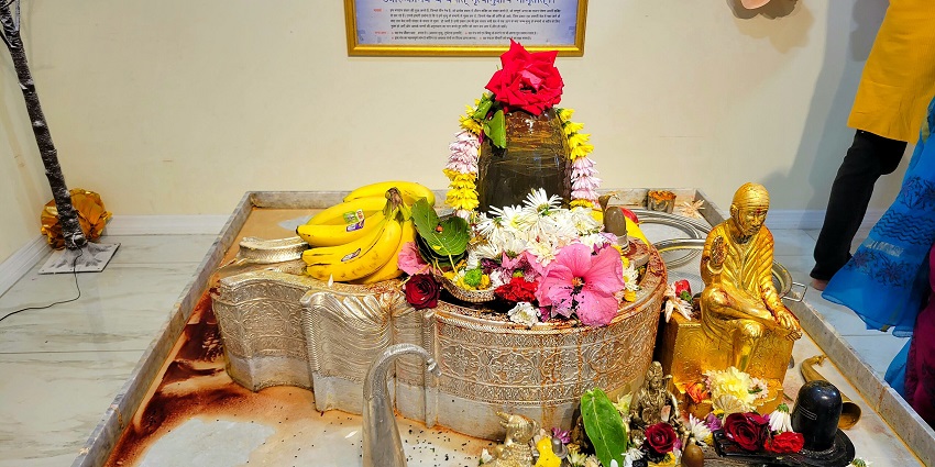 The largest Shivlings of the Sukreswar Temple, places to visit near Kamakhya Temple
