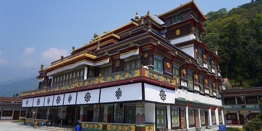 Lingdum Monastery can be reached through either road, railways or airways with an abundance of taxis or shared cabs available.
