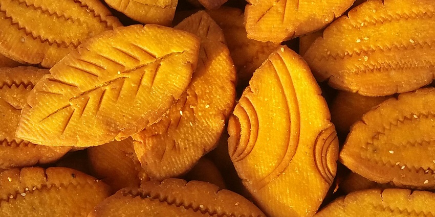 Add Thekua, prepared during the Chhath Festival, to your list of the best food in Ranchi.