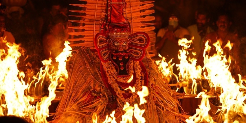 Kannur has one of the most vibrant out of all Kerala new year celebrations with the Theyyam performances