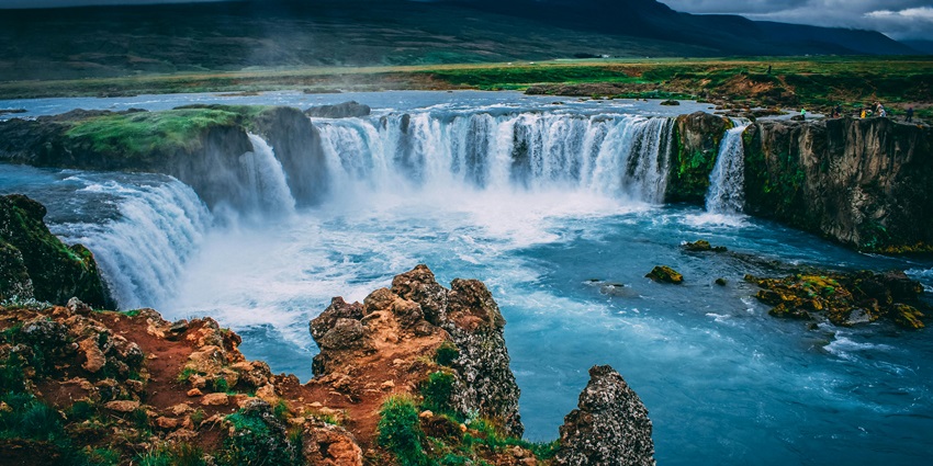 A scenic image of the waterfalls which is a must-visit for every nature lover.