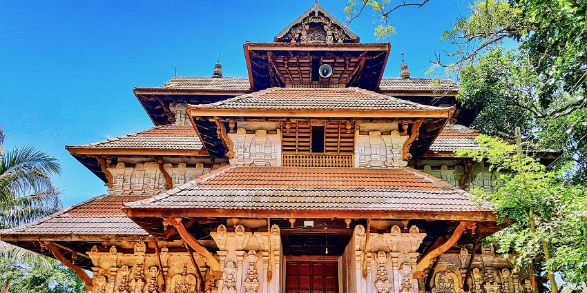 Thiruvanchikulam Mahadeva Temple in Kodungallur, showcasing ancient Chera dynasty design