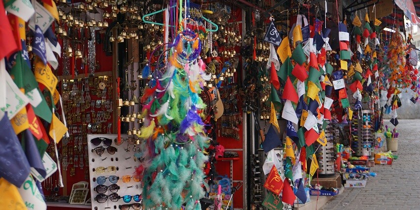 Tibetan Market is one of the best places for shopping in Gangtok for Tibetan products.