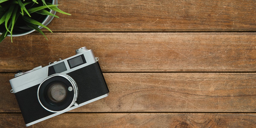 There are some essential tips that every traveller should keep in mind while travelling.