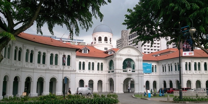 Reaching the museum is quite easy as its accessible with all means of transport.