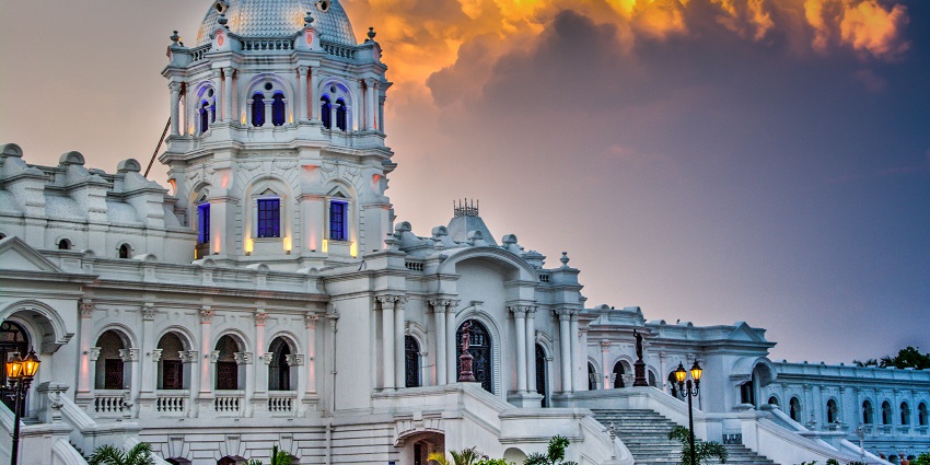 Ujjayanta Palacе is one of the best places to visit in Tripura for its architecture.