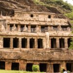 Undavalli caves are located in Vijayawada in the Guntur district of Andhra Pradesh.