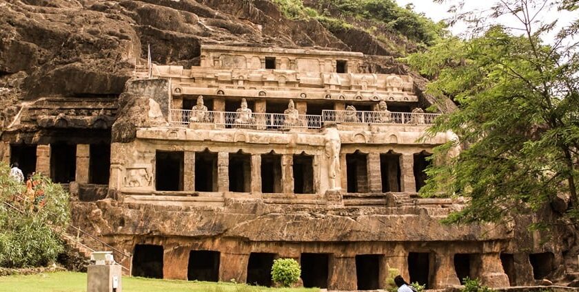 Undavalli caves are located in Vijayawada in the Guntur district of Andhra Pradesh.