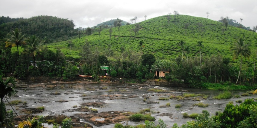 Vandiperiyar is another special Sabarimala traditional trekking path towards the temple.