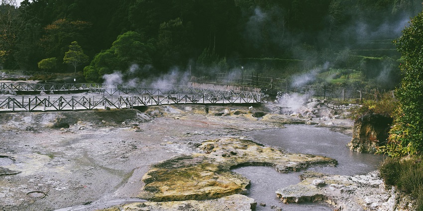 A view of Vashisht Hot Springs, one of the top places to explore near Rahala Waterfalls.