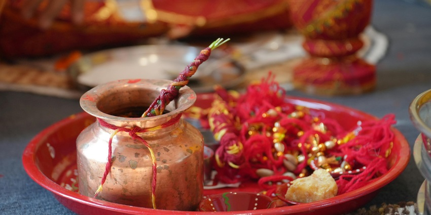 Image of a pooja thali during hindu rituals - participate in pooja at Thirunelli temple