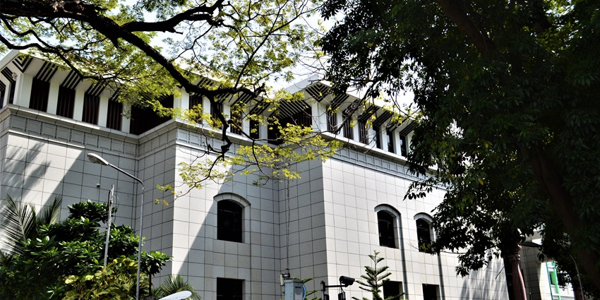 Visiting the National Museum is one of the best things to do in Maldives with family.