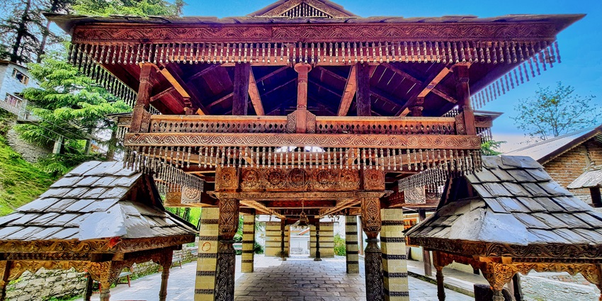 Tripura Sundari Temple is a revered temple, one of the 51 Shakti Peethas in India.