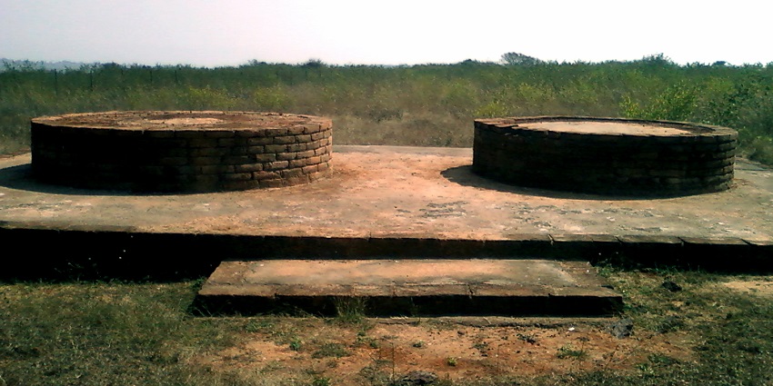 he votive stupas here are the ruins which tourists get amazed on witnessing.