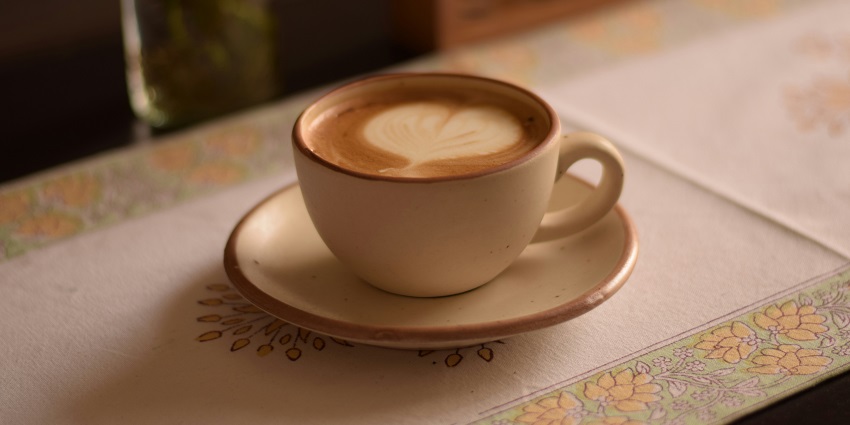 At the Wake & Bake Cafe, enjoy a cosy cup of coffee in Shimla and get a glimpse of the nightlife here