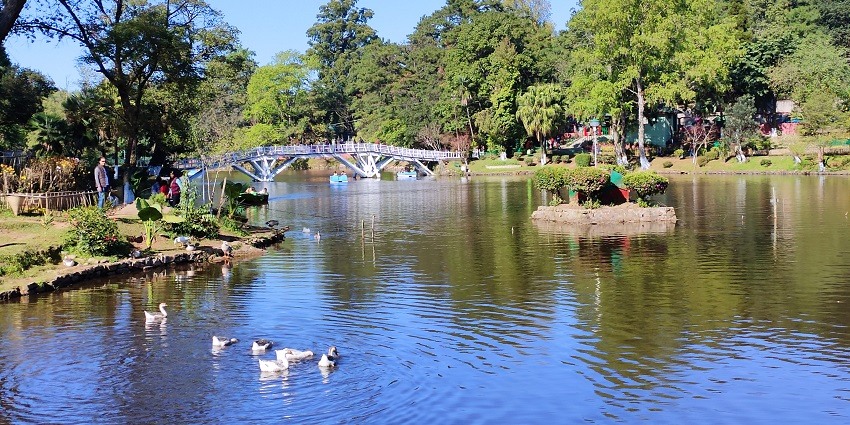 Ward's Lake is one of the best places to explore near Don Bosco Museum in the region.