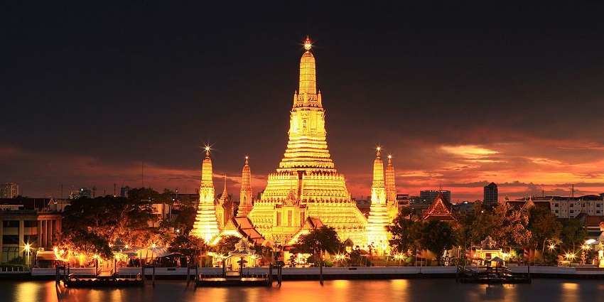 Wat Arun is one of the best places near Erawan museum for tourists eager to witness Thai culture