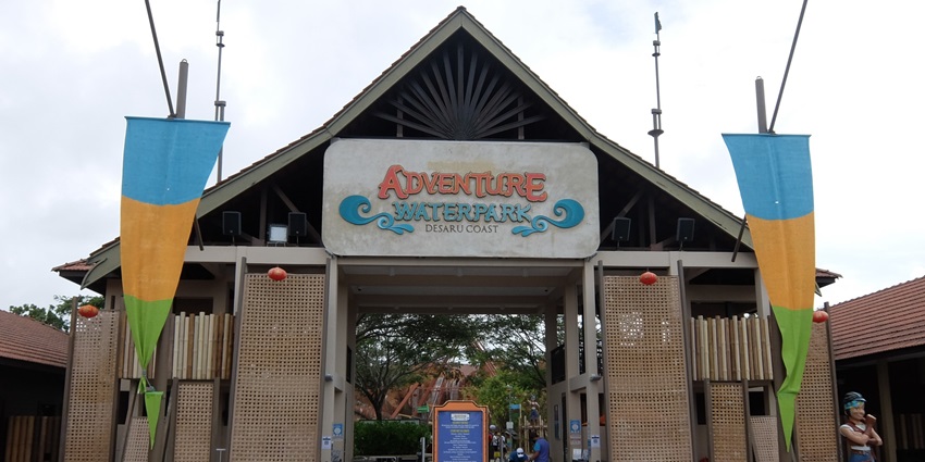 Desaru Coast Adventure Waterpark, offering a variety of water slides, wave pools & more.