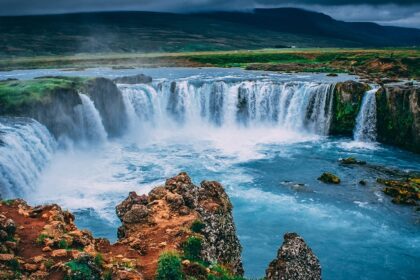 Waterfalls in Phuket are a perfect spot to relax, immerse yourself in nature and get rejuvenated.