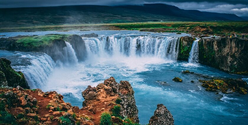 Waterfalls in Phuket are a perfect spot to relax, immerse yourself in nature and get rejuvenated.