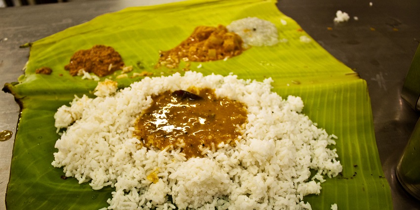 Balaji Temple has nearby food options that range from street food to proper meals.