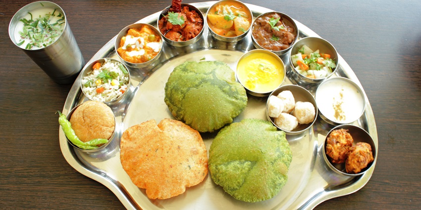 Enjoy delectable meals at the restaurants located in the proximity of Tribal Museum Araku.