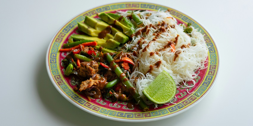 There are many eateries offering delicious food near the serene Akasha Ganga Waterfalls.