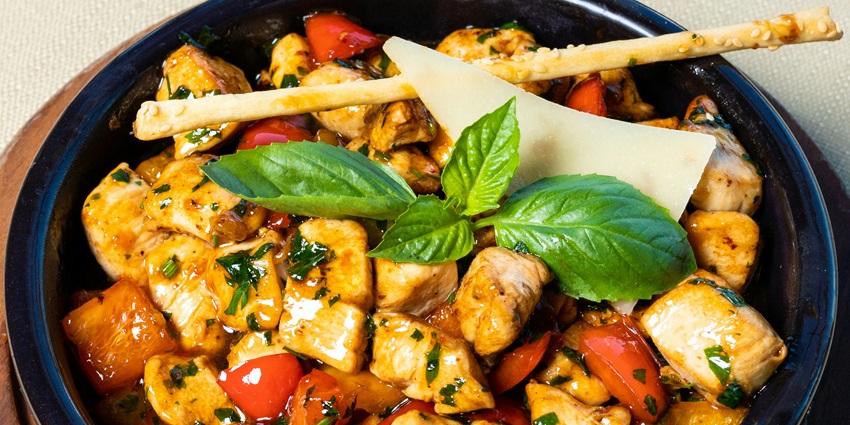 A glimpse of Sri Lankan delicacy that can be found in eateries near the Galle Fort.