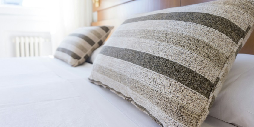 An image of a hotel room, an accommodation near Jain Temple in Shimla, Himachal Pradesh.