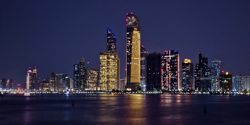 Stay at the lavish and cosy hotels and resorts on your trip to the United Arab Emirates.