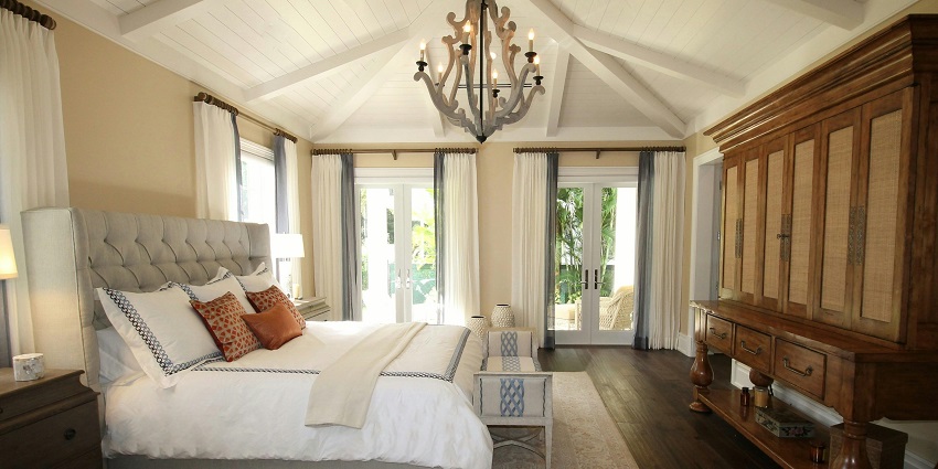 Nearby areas of the Talakona Waterfall offer a wide range of accommodation options.
