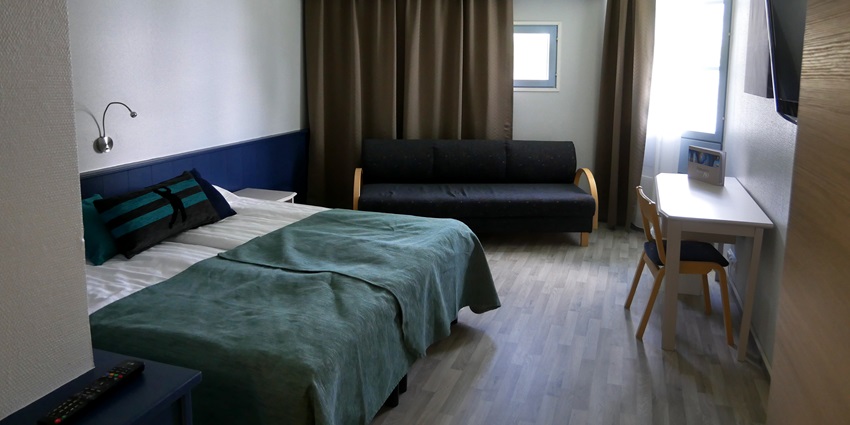 A picture of a hotel room in Kerala's Kannur district near the St. Angelo Fort