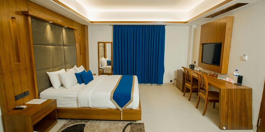 Stay in the comfortable rooms of a hotel in Mizoram on your trip to Murlen National Park.