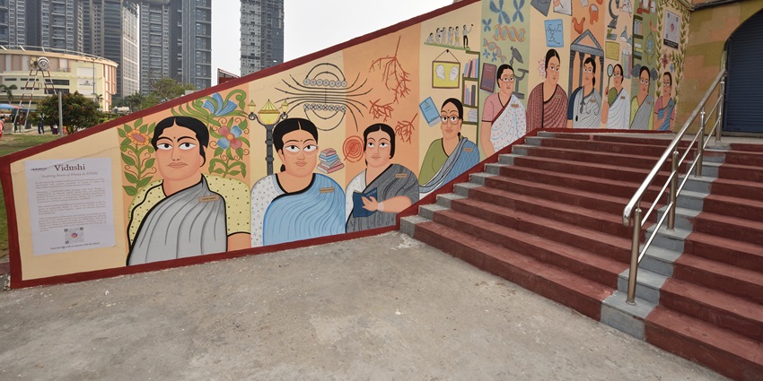 Beautiful wall paints on the staircase of the buildings to promote women empowerment