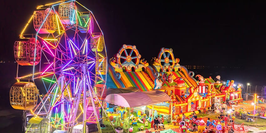 Thrilling rides and roller coasters make this amusement park a sight to behold