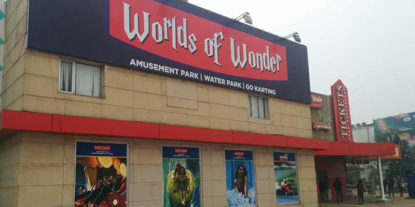 Worlds of Wonder is one of the largest and best water parks in Delhi, Dwarka region.