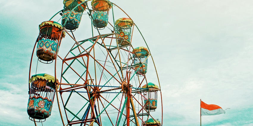 Worlds of Wonder is one of the most exciting places to visit on birthday in Delhi.