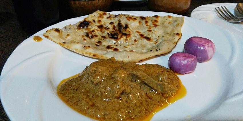 Try out the famous Jammu delicacies on your vacation to Jammu and Kashmir, India.