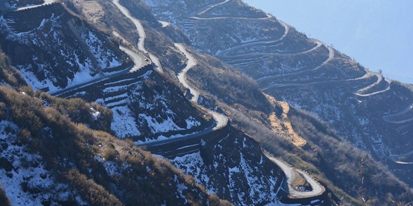 The view of the Old Silk Route covered in snow is located in Sikkim, northeast India.